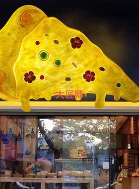 防真面包模型雕塑玻璃纤维定制烘焙店创意招牌门头立体发光壁挂摆