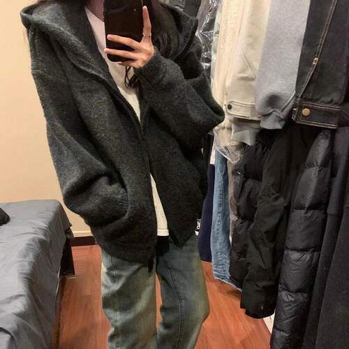 灰色连帽超好看厚毛衣女款2024新款冬季穿搭慵懒高级感针织衫外 - 图2