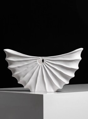 现代级感白色扇形半月陶瓷瓶档民宿侘寂风器软装