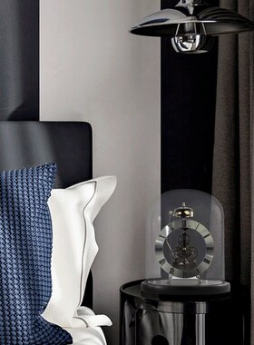 现代简约样板房售楼部书房书柜书桌时钟座L钟床头柜金属摆件软装