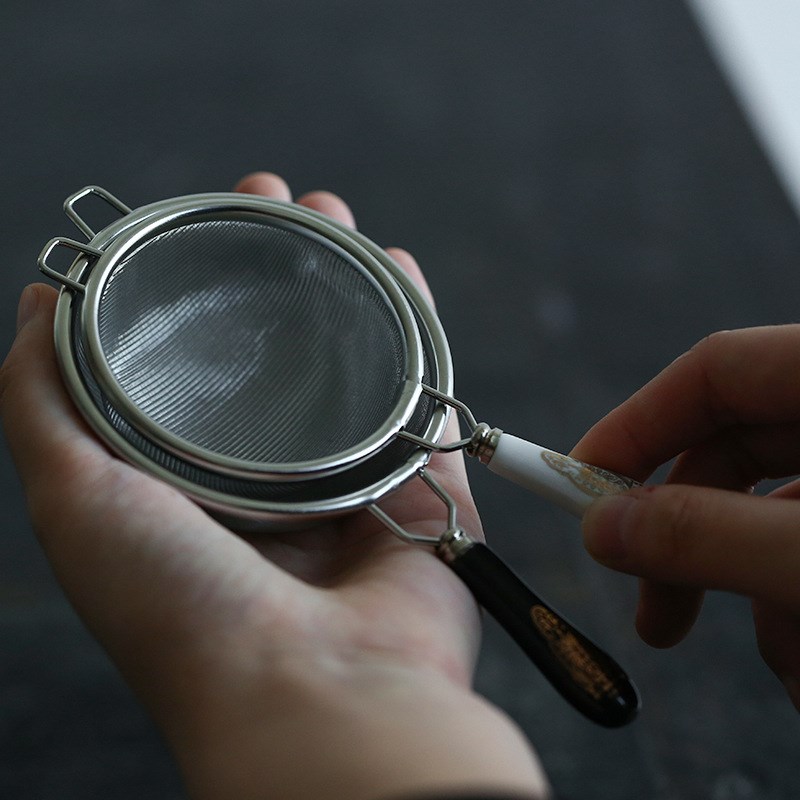 厂家日式304不锈钢茶滤茶隔细密过滤网滤茶器茶漏.黑白柄大小 - 图0