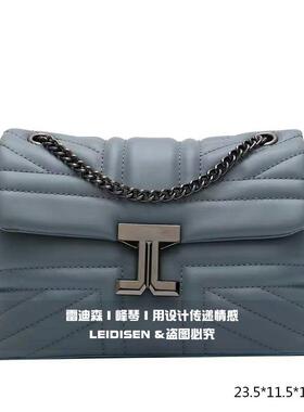 样板房间女士衣帽间包包摆件衣柜展厅陈列包设计款软装饰品手提包