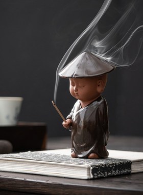创意小和尚摆件陶瓷行路r僧小沙弥禅意复古客厅书房装饰工艺品摆