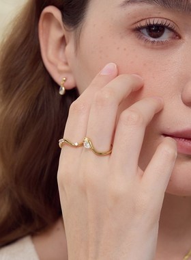 【新款式】Arsis银饰可与女性明星轨迹戒指自由搭配,亲民奢华,高