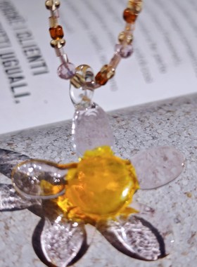 粉色花朵琉璃项炼