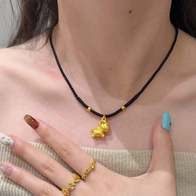 希曼汀黄金小马编织项链女新款999足金生肖马吊坠本命年送女友,淘宝优惠券,粉丝福利购,淘宝优惠卷