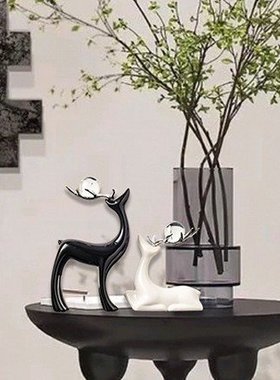 意式极简黑白福鹿陶瓷摆件家居客厅电视酒柜样板房软装创意装饰