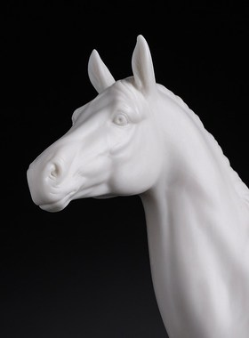 中国白陶瓷马到成功摆件蔡国海大师雕塑艺术品摆件办公室摆设礼品