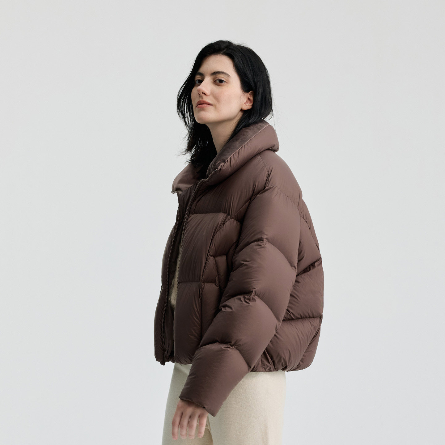 BINJORA冰洁95绒O型短款羽绒服轻盈零压防泼水泡芙羽绒服女