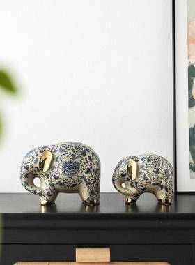 覆古景德镇青花瓷大象新中国风陶瓷饰品入口客厅高端家居酒柜装饰