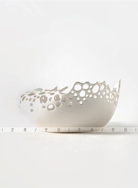 空合创意轻奢白色镂空果盘花器A 样板间客厅茶几中式陶瓷托盘摆件