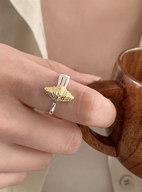 个性牛角包叉子设计感戒指女小众时尚百搭嘻哈开口指环创意食指戒