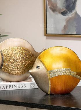 现代欧式轻奢高档陶瓷电视柜摆件客厅玄关鱼摆件招财装饰品