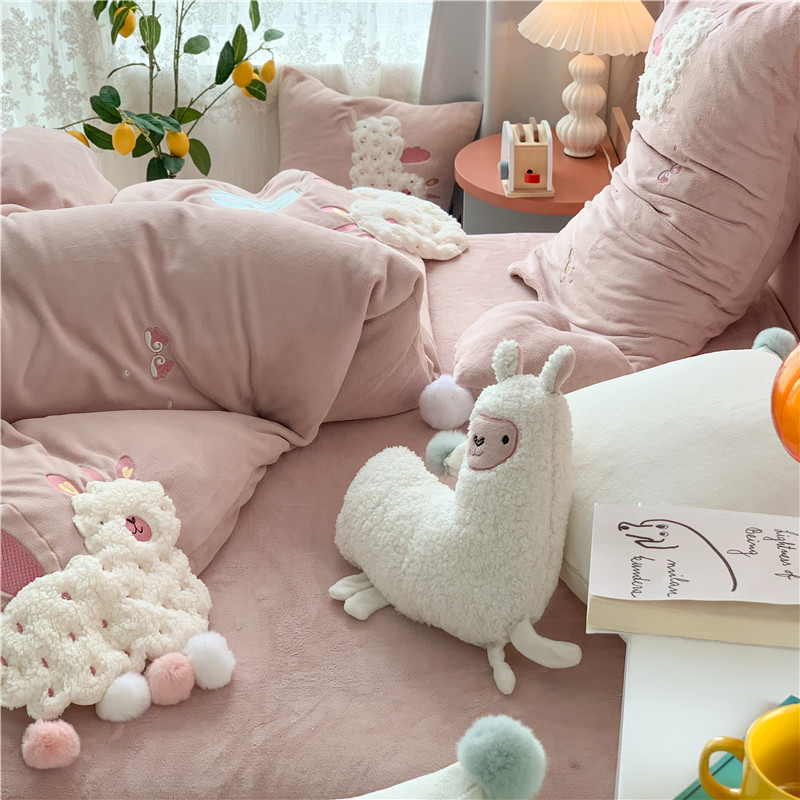 冬季加厚珊瑚绒四件套可爱卡x通风牛奶绒被套双面法兰绒床上用品4 - 图2