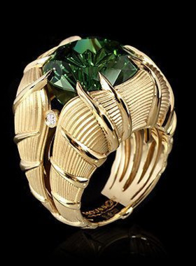 欧美复古祖母绿锆石钻戒