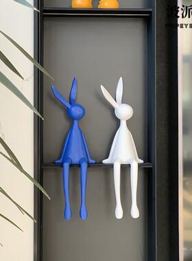 极简现代黑白可爱长耳朵兔子摆件样板间客厅电视柜旁酒柜书柜装饰