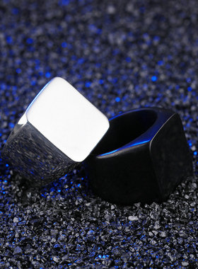 情人节光面大板平面戒指男钛钢指环潮人个性霸气配饰简约刻字