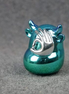 潮流艺术星际牛摆件湖水绿渐变电镀工艺品抽象艺术品
