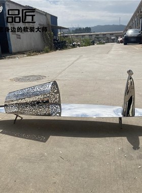 轻奢不锈钢金属小船雕o塑酒店户外园林水池景观抽象艺术摆件装饰