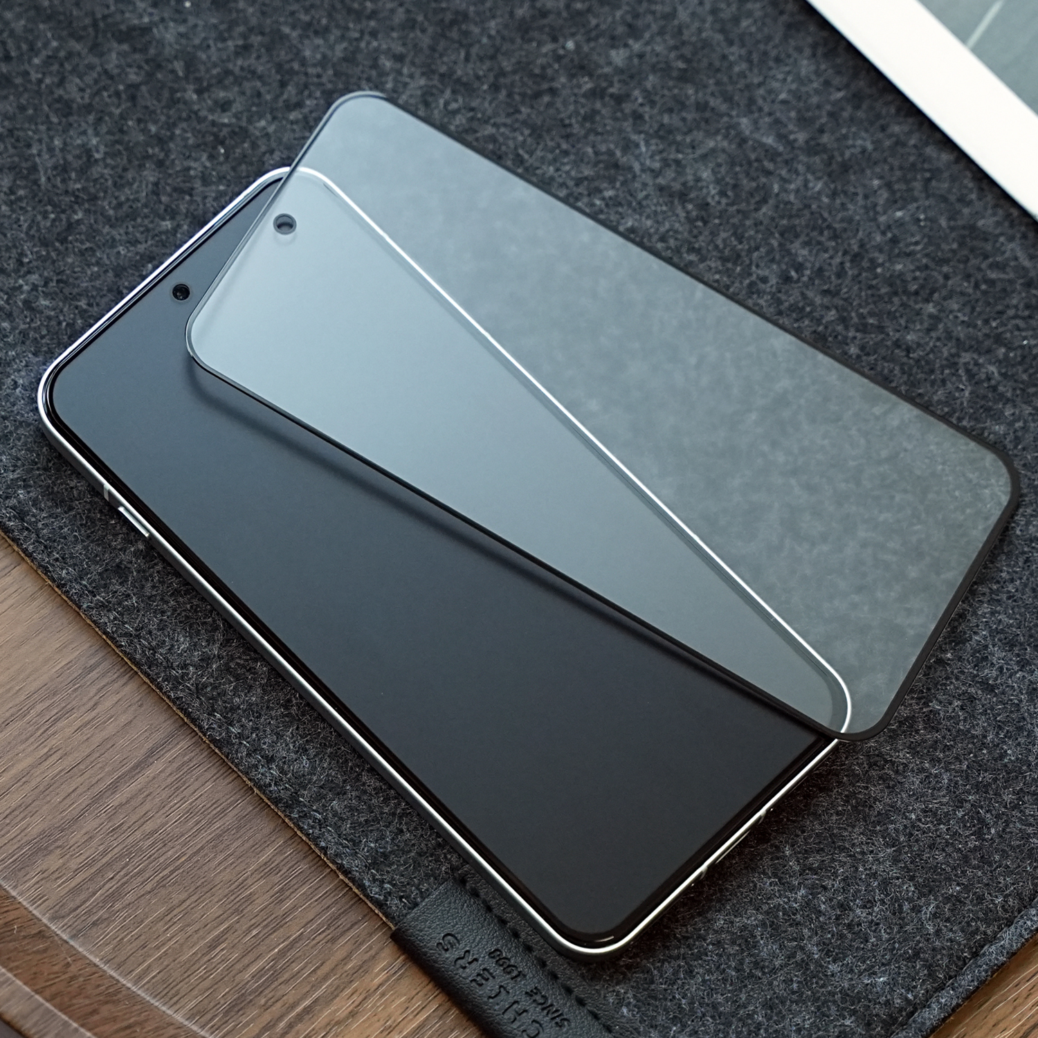 米斯登适用一加13t磨砂钢化膜1+13t全屏哑光防反光ace5竞速版至尊手机屏幕玻璃保护贴膜全包硬膜手游电竞mo新 - 图0