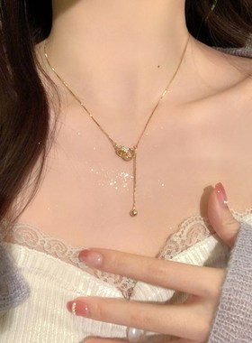 双环相扣项链女2024年新款高级感锁骨链女小众设计感法式复古颈链
