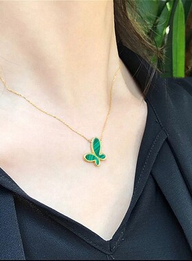 网红爆款饰品18k金钛钢t项链绿色蝴蝶吊坠串珠锁骨链流行首饰项饰