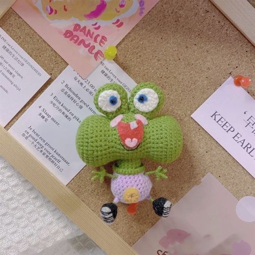 等了一生的玩具青蛙毛线钩针海绵宝宝手工编织diy材料包钥匙挂件 - 图0