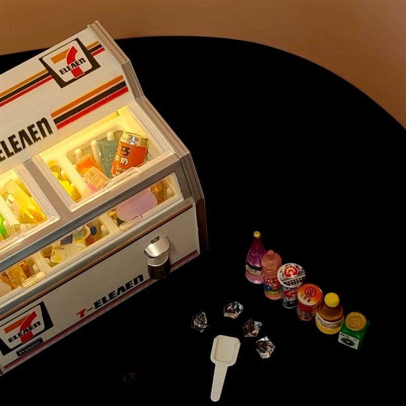 便利店冰柜冰箱贴食玩diy配件711卧式冰柜迷你微缩过家家彷真玩具 - 图2