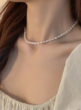米粒淡水珍珠项链女m锁骨链气质网红时尚淡水珍珠米粒素链闺蜜礼