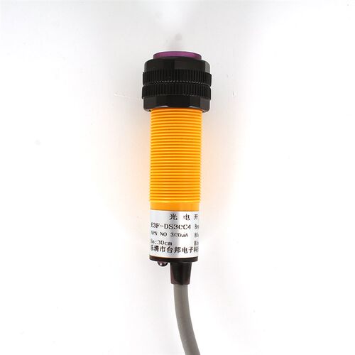漫反射光电开关传感器E3F-DS30C4 三线直流NPN24V常开红外感应 - 图3