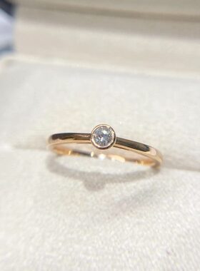 质感简约利落耐看系列～不怕水金色设计款一颗超亮钻点缀戒指叠戴