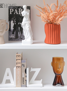 现代高级感艺术摆件轻奢高档家居客厅玄关电视酒柜U装饰品软装摆