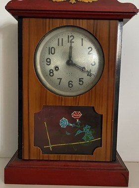 怀旧老物件老式挂钟老式机械钟表摆件上弦钟表民宿农家乐复古装饰