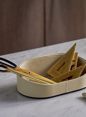 别墅样板房间软装搭配复古风格设计师马毛圆形收纳盒创意摆件组合