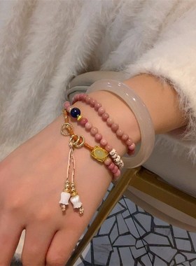 新中式蔷薇石贝壳郁金香花朵手链三层叠戴串珠手串Z高级感手饰