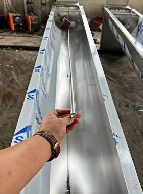 养殖场恒温饮水槽牛羊用电加热饮水槽不锈钢水槽自动恒温饮水槽