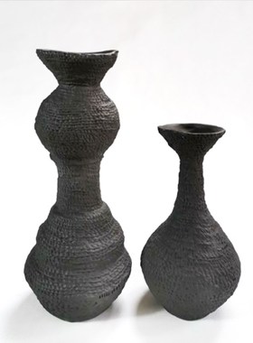 现代简约褶皱纹理陶瓷花器桌面摆A件样板间售楼处隔断层装饰品摆