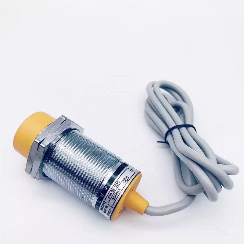 沪工电容式接近开关传感器CN30P-15DNA NB PA PB KA KB感应开关 - 图0