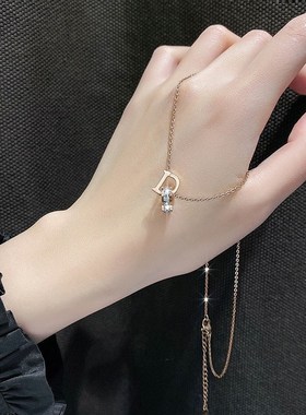 欧美钛钢新款项链女玫瑰金双环字母d镶I钻锁骨链时尚轻奢饰品