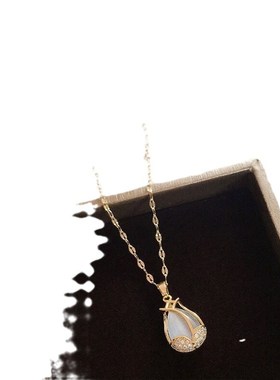 抖音郁金香钛钢高级感轻奢v项链女气质时尚锁骨链颈链女吊坠女颈