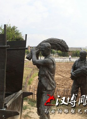 玻璃钢仿铜人物雕塑田间农耕小品割稻丰收情景雕塑定制新农村景观