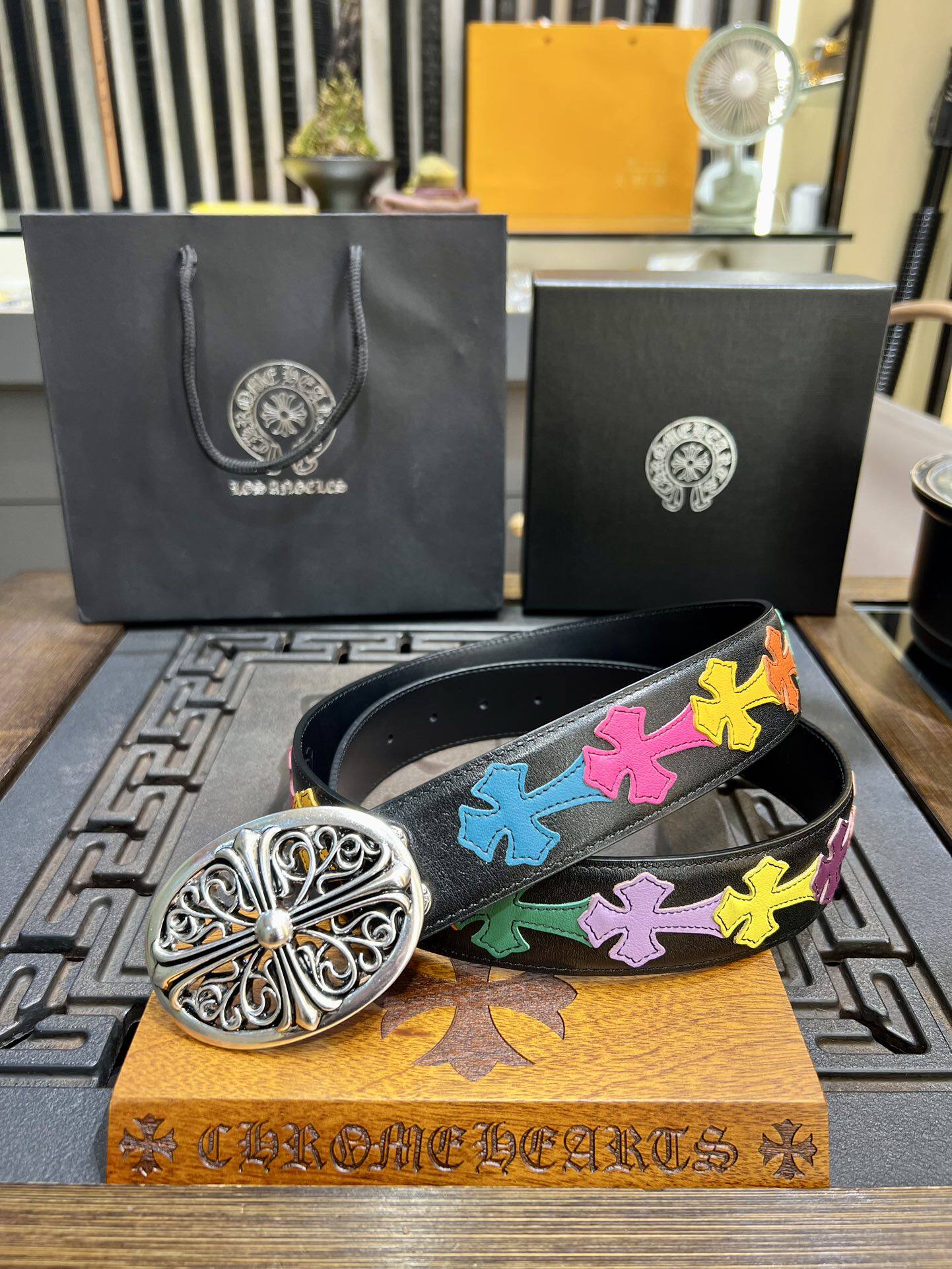 欧美克罗复古朋克头层牛皮银扣腰带亚比轻奢铆钉藤蔓哥特摇滚皮带