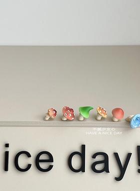 电脑长蘑菇！解压好物电脑萤幕摆件办公室桌面装饰治愈系上班搭子