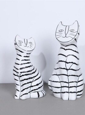 北欧简约客厅摆件创意黑白色条纹抽象树脂猫样板房售楼部软装饰品