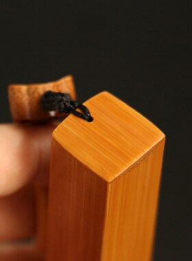 精品纯手工精磨天然老玉竹手把件六面合青贴片玉竹把玩小挂件竹雕