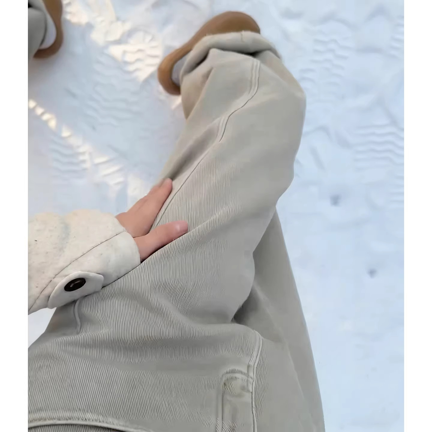 拉夏贝尔奶茶灰加绒弯刀牛仔裤女春秋冬高腰显瘦窄版直筒阔腿裤子,淘宝优惠券,粉丝福利购,淘宝优惠卷