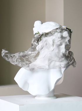 现代简约金属面i纱女孩艺术雕像白色人像雕塑客厅家居别墅软装饰