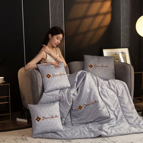 高级轻奢抱枕被子两用二合一四季通用车载枕头被办公室午睡空调毯 - 图1