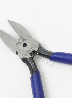 火箭剪钳 725 斜口钳 剪切钳电子钳 剪切钳电子钳塑胶塑料钳子