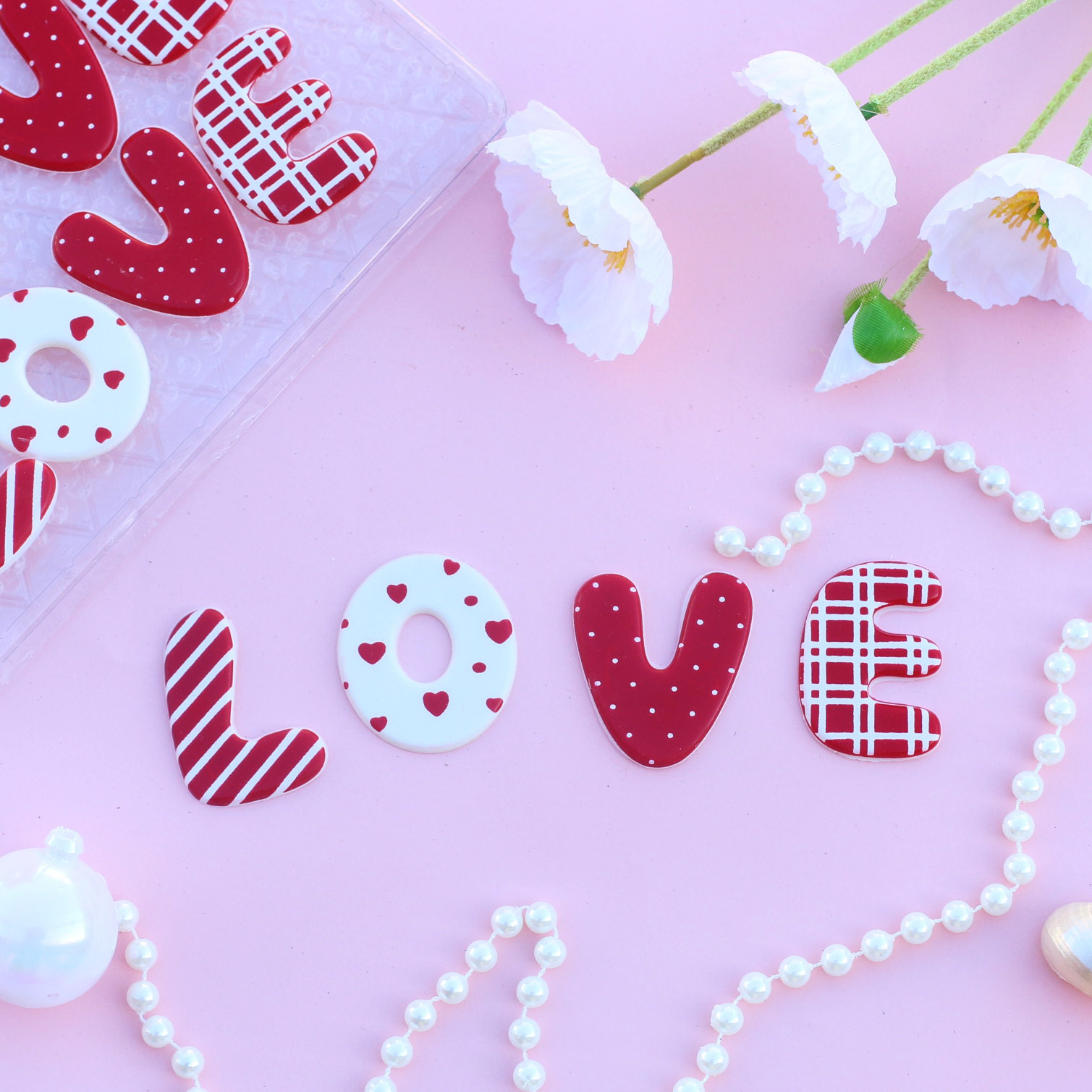 love情人节蛋糕装饰巧克力字牌成品520可食用甜品纸杯烘焙摆配件,淘宝优惠券,粉丝福利购,淘宝优惠卷